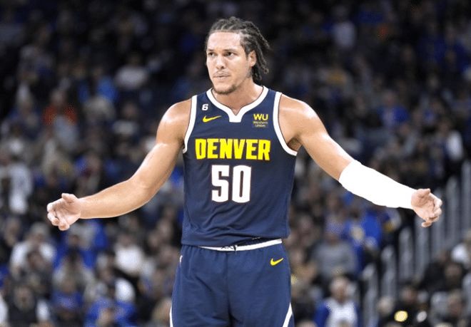 九游娱乐APP-窗口期丹佛掘金调整名单以备欧联;造点机会环节打磨;媒体盛赞;更衣室氛围转暖(费城76人vs丹佛掘金)