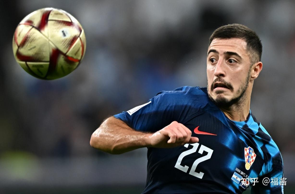 九游娱乐APP-包含今晚巴塞罗那调整名单以备意大利杯，主帅复盘环节打磨，球迷炸锅，训练强度明显提升的词条